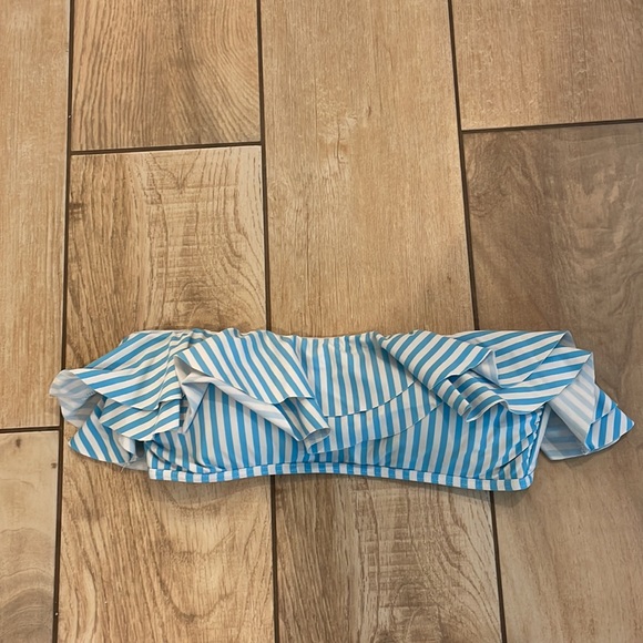 High Waisted Bikini - Picture 5 of 7